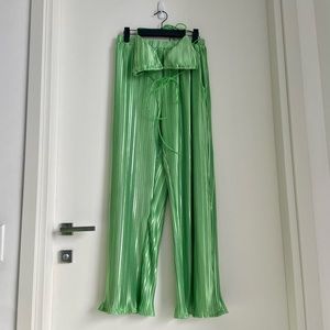 Fashion Nova Plisse Pleated Pant Set Metallic in Neon Green - Small